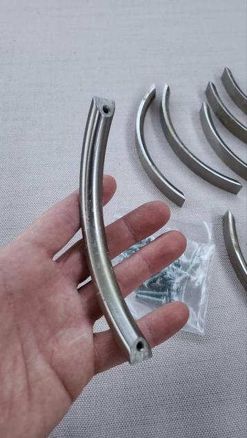 13x Rvs deurgrepen met schroeven zgan beschikbaar voor biedingen