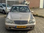 Mercedes-Benz C-klasse 180 Elegance AUTOMAAT! NAVI l Cruise, 1355 kg, 1998 cc, Gebruikt, 4 cilinders
