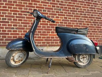 Vespa V50 | Vespa V50 oldtimer beschikbaar voor biedingen