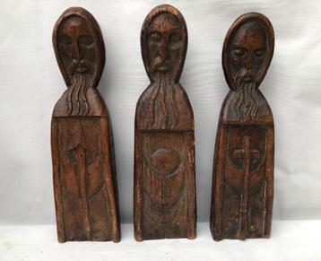 3 houtsnijwerk religieus figuur/monnik - Ora Et Labora  beschikbaar voor biedingen