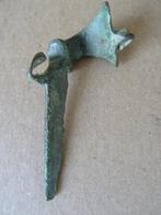Bodemvondst 3e eeuw Romeinse bronzen fibula mantelspeld 6cm, Antiek en Kunst, Ophalen of Verzenden, Brons