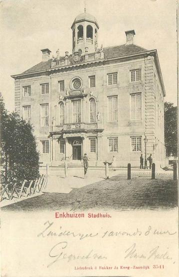 (388-420-015) Enkhuizen Stadhuis beschikbaar voor biedingen