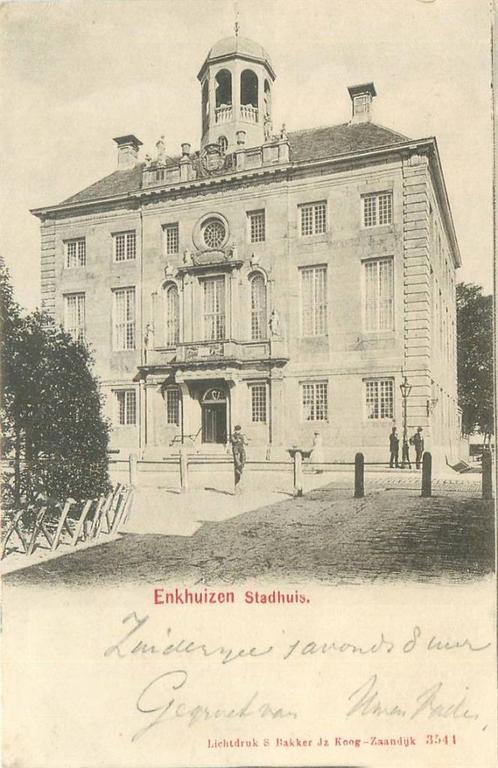 (388-420-015) Enkhuizen Stadhuis, Verzamelen, Ansichtkaarten | Nederland, Noord-Holland, Verzenden