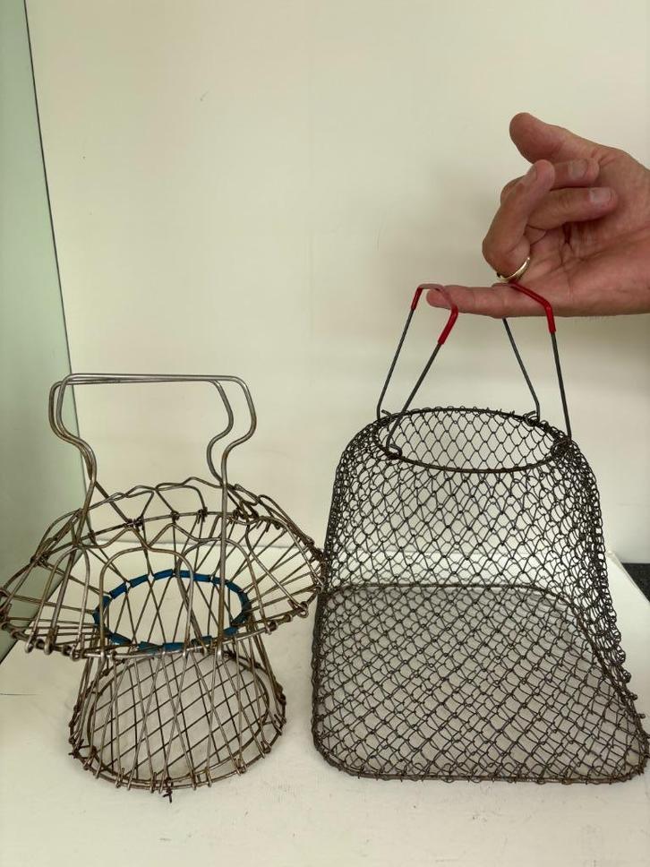 2 metalen draadmandjes voor eieren, Antiek en Kunst, Antiek | Keukenbenodigdheden, Ophalen of Verzenden