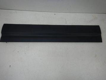 Land Rover New Defender L663 Sideskirt Rechts-voor L8B2-2106 beschikbaar voor biedingen