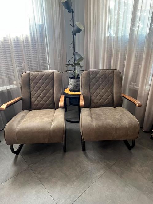 Mooie Fauteuils 2 stuks olijfgroen, Huis en Inrichting, Fauteuils, Gebruikt, Stof, 50 tot 75 cm, Minder dan 75 cm, Ophalen