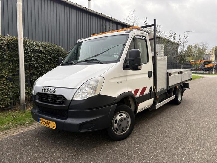 Iveco 50C14G 3,0 / PICK-UP / OPEN LAADBAK / HIAB 008T KRAAN, Auto's, Bestelauto's, Te koop, Airconditioning, Iveco, CNG (Aardgas)