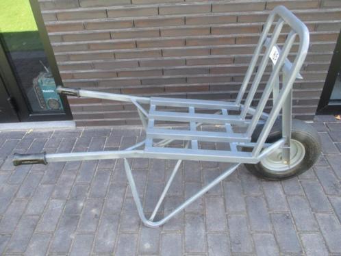 steenkruiwagen * bakkruiwagen * kruiwagen Matador, Tuin en Terras, Kruiwagens, Zo goed als nieuw, Ophalen