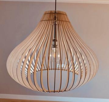 Hanglamp lamp hout beschikbaar voor biedingen
