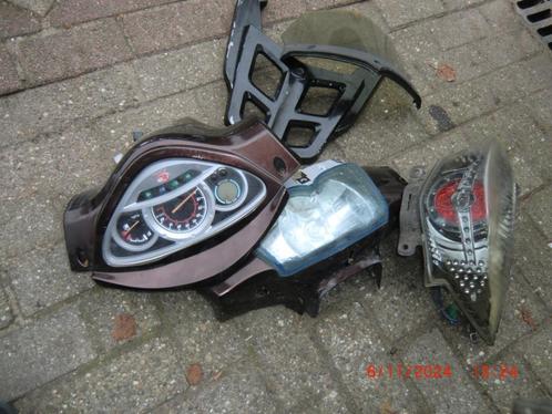 KYMCO peopel onderdelen, alles wat u zoekt., Fietsen en Brommers, Brommeronderdelen | Algemeen, Gebruikt, Ophalen