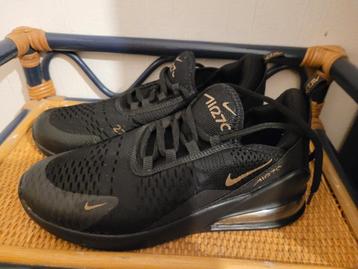 Nike 720 beschikbaar voor biedingen