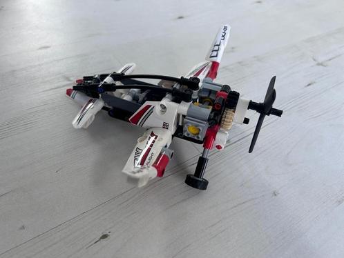 LEGO Technic Ultralight Helikopter (setnummer 42057), Kinderen en Baby's, Speelgoed | Duplo en Lego, Zo goed als nieuw, Ophalen of Verzenden