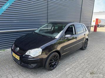 Volkswagen Polo 1.4-16V Sportline Cruise Clima LM velgen 4 E beschikbaar voor biedingen