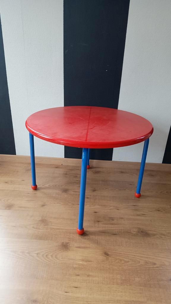 Vintage Ikea Memphis puzzel tafel, Huis en Inrichting, Tafels | Bijzettafels, Gebruikt, Rond, 45 tot 60 cm, 55 tot 75 cm, Kunststof