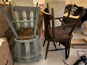 Houten stoelen - set van 6 beschikbaar voor biedingen