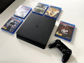 Sony Playstation 4  Slim (PS4) - 500GB + 5 Spellen beschikbaar voor biedingen