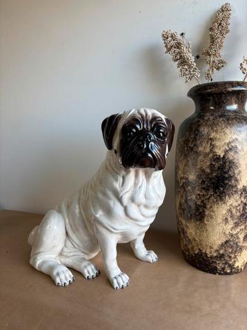 Vintage keramische mopshond pug beschikbaar voor biedingen