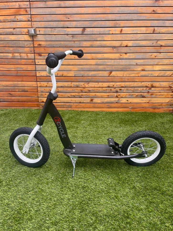 2 cycle step, Fietsen en Brommers, Steps, Zo goed als nieuw, Gewone step, Ophalen