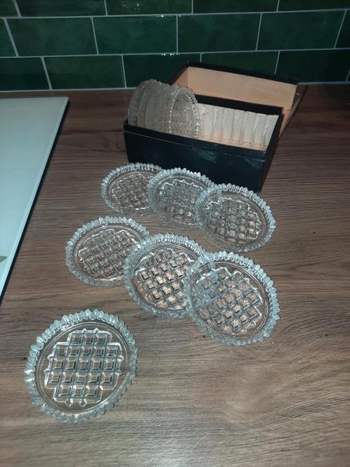 Vintage onderzetters "wafel", Huis en Inrichting, Woonaccessoires | Onderzetters, Gebruikt, Glas of Kopje, Ophalen of Verzenden