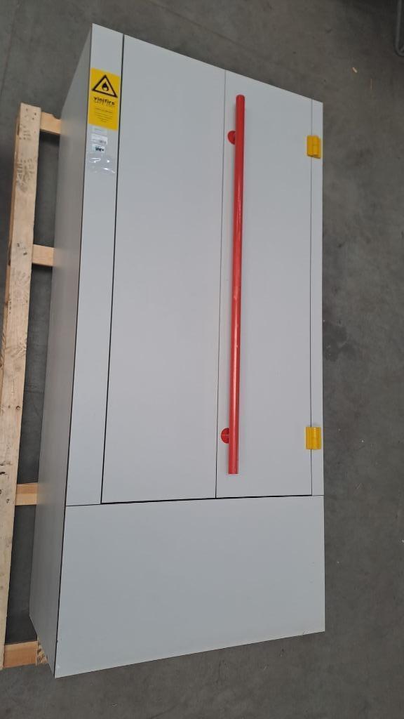 Vinitex VFS 2001 brandveilige kast, Huis en Inrichting, Brandblussers en Brandkasten, Gebruikt, Brandkast, Ophalen