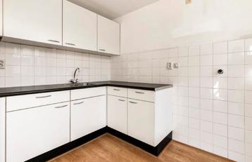 Gratis complete keuken beschikbaar voor biedingen