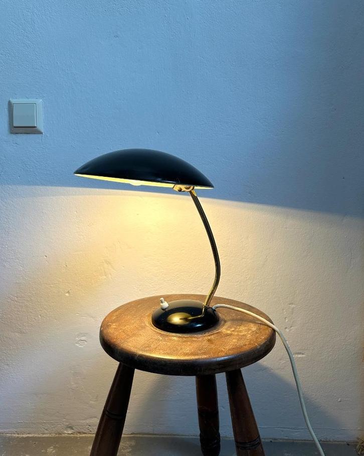 SALE: Kaiser Idell bureaulamp, model 6781, art deco, Bauhaus, Antiek en Kunst, Antiek | Lampen, Ophalen of Verzenden