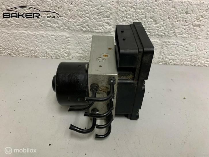 ABS pomp Volkswagen Touareg I ('02-'09) 7L0614111B, Auto-onderdelen, Remmen en Aandrijving, Volkswagen, Gebruikt, Ophalen of Verzenden