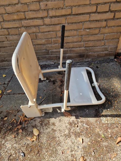 Inklapbare Douchestoel, Huis en Inrichting, Krukjes, Gebruikt, Staal, Ophalen
