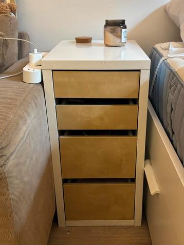 Wit Nachtkastje Houtlook - 35x50x69 cm beschikbaar voor biedingen