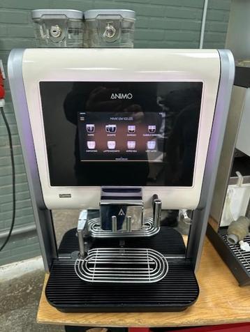 Animo OptiMe Touch met bonen en melkpoeder beschikbaar voor biedingen