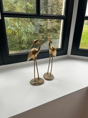 Vintage messing kraanvogels beschikbaar voor biedingen