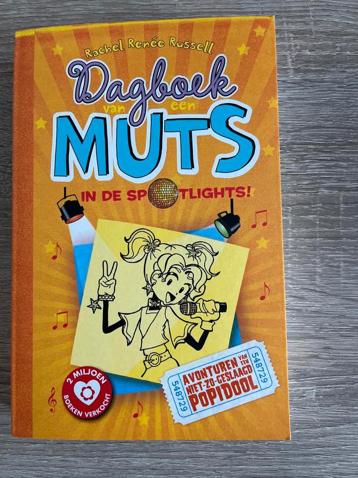Dagboek van een Muts - In de Spotlights!, Boeken, Kinderboeken | Jeugd | 10 tot 12 jaar, Zo goed als nieuw, Fictie, Ophalen of Verzenden