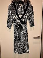 Amania Mo, jurk mt 40/42, Maat 38/40 (M), Zwart, Ophalen of Verzenden, Zo goed als nieuw