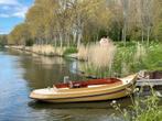 Nieuw gebouwd (2022) luxe stalen sloep (opduwer) met trailer, Watersport en Boten, Sloepen, Ophalen, Staal, Binnenboordmotor, 6 meter of meer