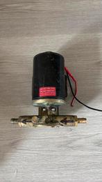 Impellerpomp 12V, Watersport en Boten, Ophalen of Verzenden, Gebruikt, Motor en Techniek