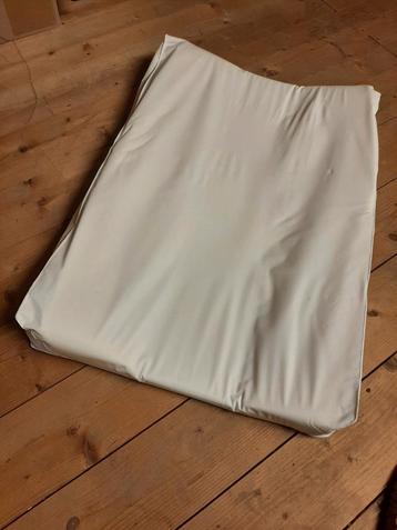 Aankleedkussen verschoonkussen beschikbaar voor biedingen