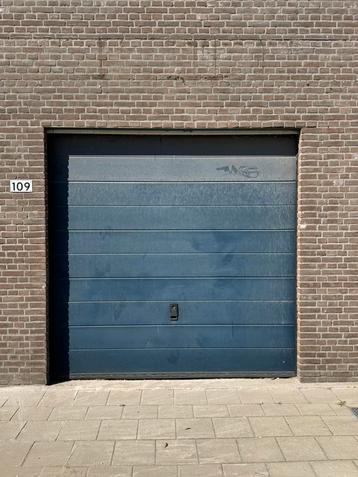 Liftmaster elektrische garage roldeur garagedeur beschikbaar voor biedingen