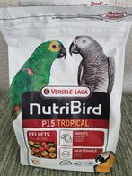 Nutribird papegaaienvoer P15 topical 2x1kg 09/04/26 ongeopen, Ophalen of Verzenden, Nieuw