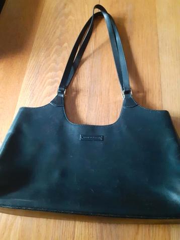 Zwart  leren Emmy Wieleman tas beschikbaar voor biedingen