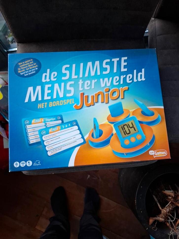 Spel: Slimste Mens ter Wereld junior, Hobby en Vrije tijd, Gezelschapsspellen | Overige, Zo goed als nieuw, Ophalen of Verzenden