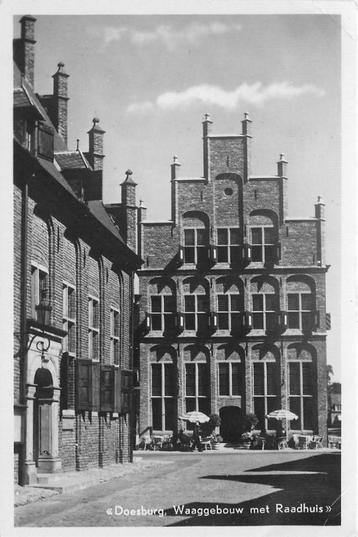 (387-222-041) Doesburg Waaggebouw met Raadhuis beschikbaar voor biedingen