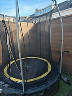 Trampoline salta, Ophalen