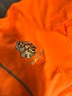 Huispak oranje Rojami’s van Roy Donders carnaval outfit, Carnaval, Overige maten, Ophalen of Verzenden, Zo goed als nieuw