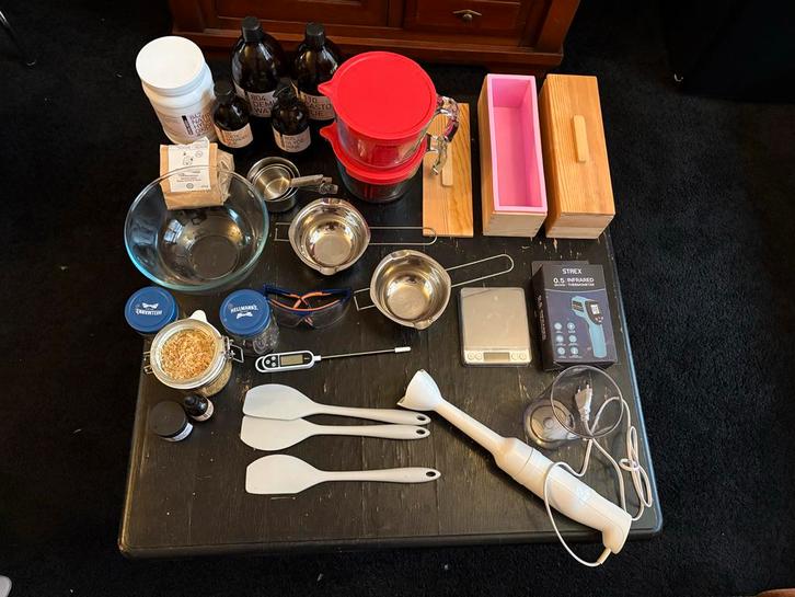 Zeep maken doe-het-zelf pakket, Hobby en Vrije tijd, Knutselen, Nieuw, Materiaal, Ophalen