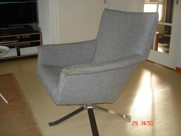Design on Stock Djenne Draai Fauteuil, Huis en Inrichting, Fauteuils, Zo goed als nieuw, Stof, 75 tot 100 cm, Minder dan 75 cm