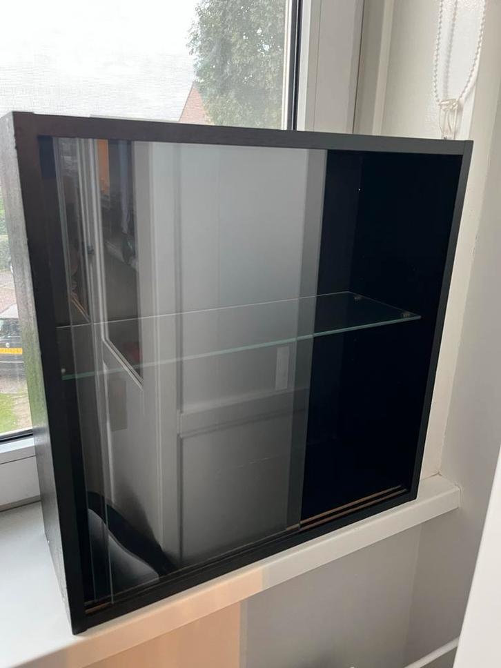 IKEA Vitrinekastje, Huis en Inrichting, Kasten | Vitrinekasten, Gebruikt, Minder dan 100 cm, Minder dan 50 cm, 25 tot 50 cm, Met plank(en)