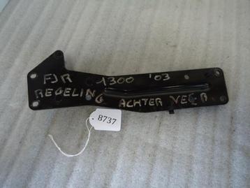 FJR1300 2003 - 2005 Yamaha Beugel Beugel divers D1-11530 beschikbaar voor biedingen