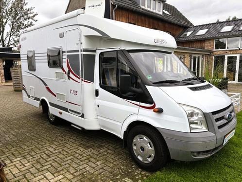 Zeer fraaie en compacte Carado T135 bj. 2011, Caravans en Kamperen, Campers, Bedrijf, Half-integraal, tot en met 2, Carado, Diesel