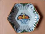 vintage Makkum diep wandbordje met fruitmandje, Ophalen of Verzenden