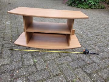 GRATIS houten tv kastje beschikbaar voor biedingen